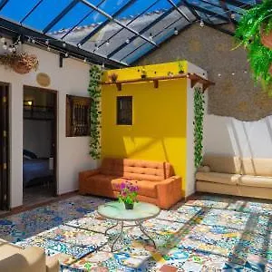 La Casa De Las Plazas Casa de hóspedes Bogotá